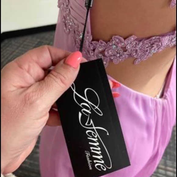 LaFemme Formal Dress size 6 - Picture 4 of 6